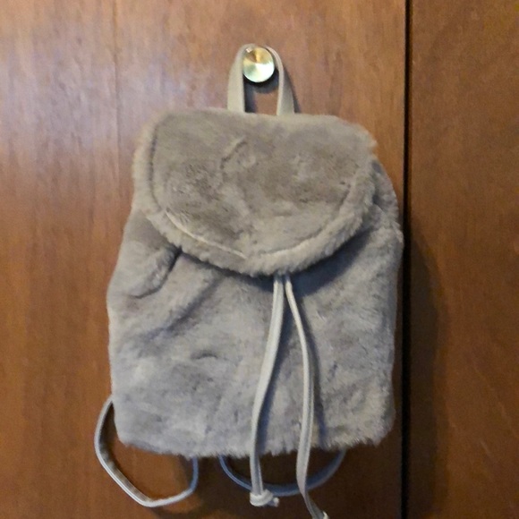 No Boundaries Handbags - BRAND NEW MINNIE BACKPACK! SUPER SOFT ON THE OUTSIDE LOTS OF SPACE INSIDE! 🔥🤩